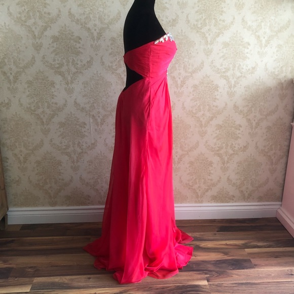 BNWT La Femme floor length chiffon gown - Picture 3 of 8